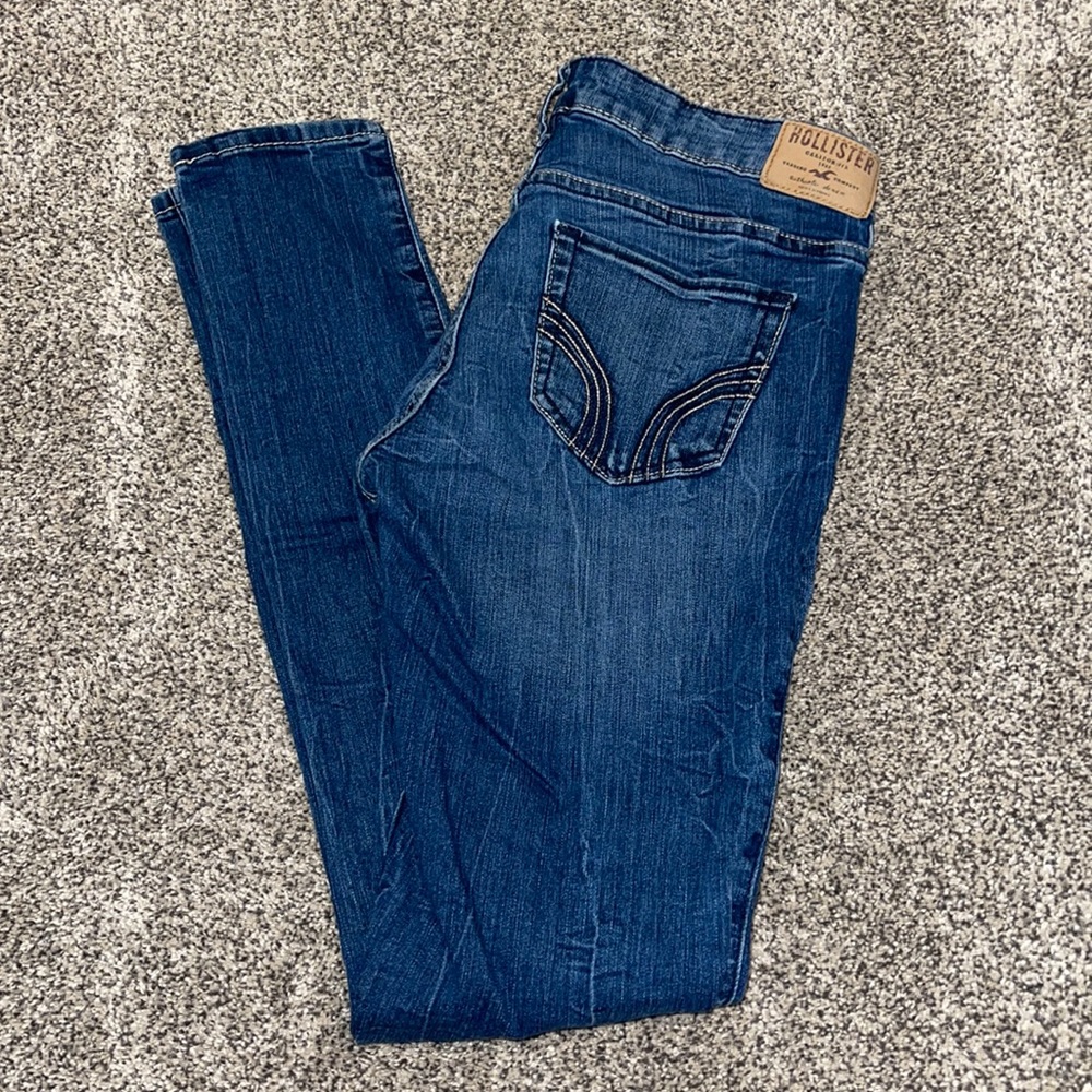 Hollister Super Skinny Jeans